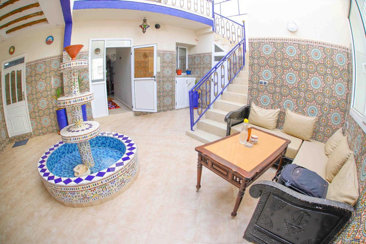 The Rina Hostel Agadir Bagian luar foto