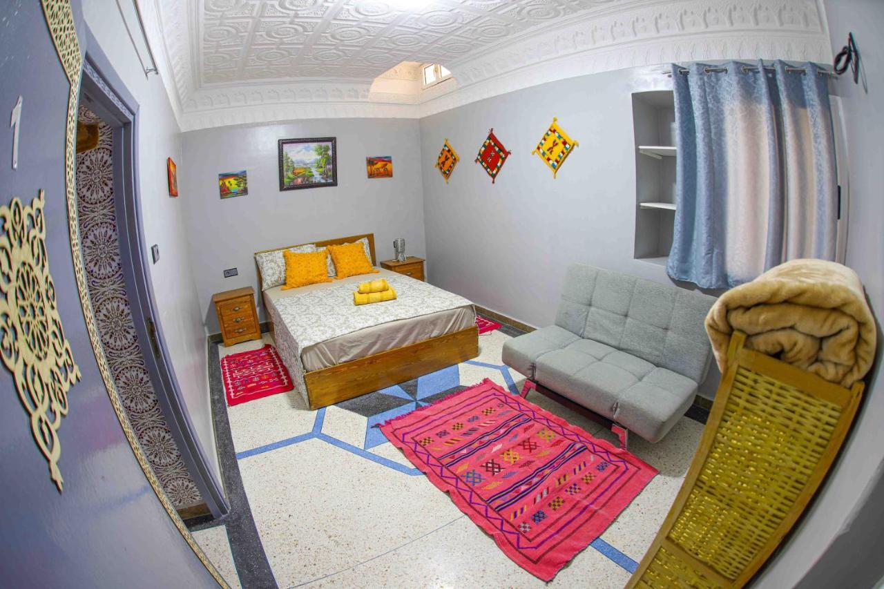 The Rina Hostel Agadir Bagian luar foto