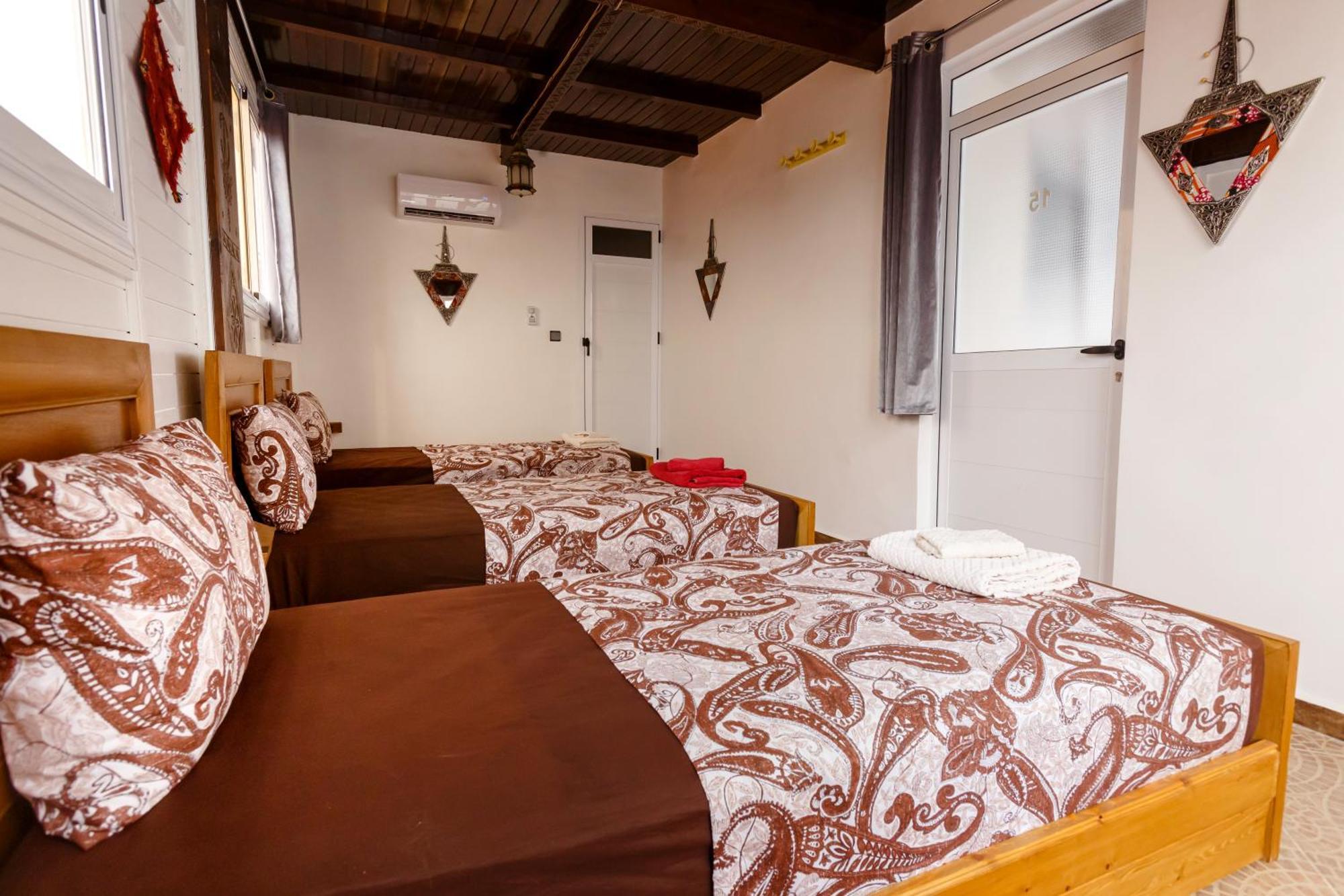 The Rina Hostel Agadir Bagian luar foto